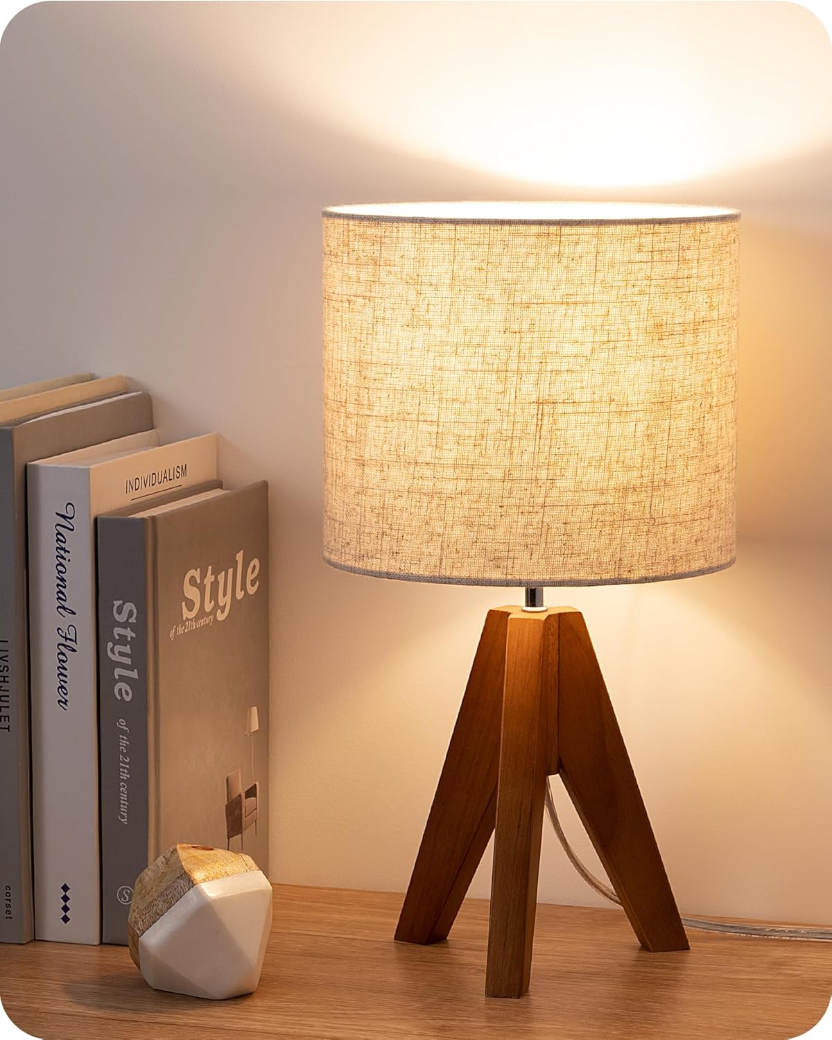 Wood Tripod Table Lamp